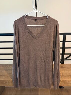 Women's V-Neck coffee Brown Sweater